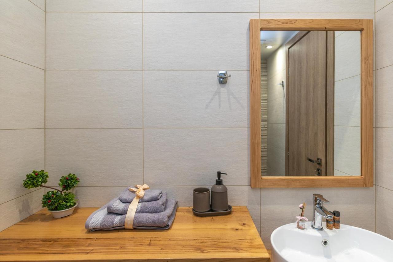 Loutraki House Apartment Bagian luar foto